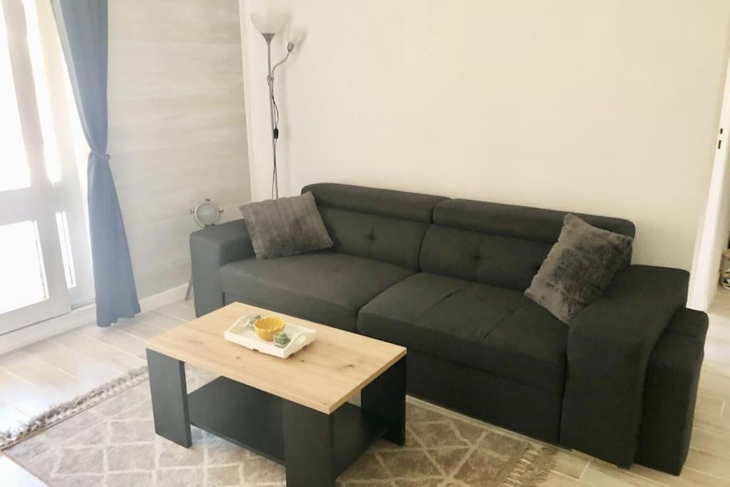 Golf Cyprien Ground Floor 2 Bedrooms With Terrace *